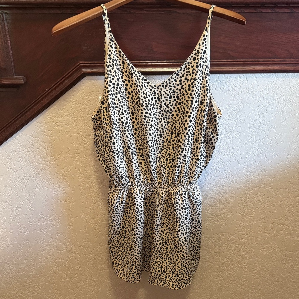 Pink Lily Womens Size Small Beige and Black Leopard Spotted Romper Cheetah Print